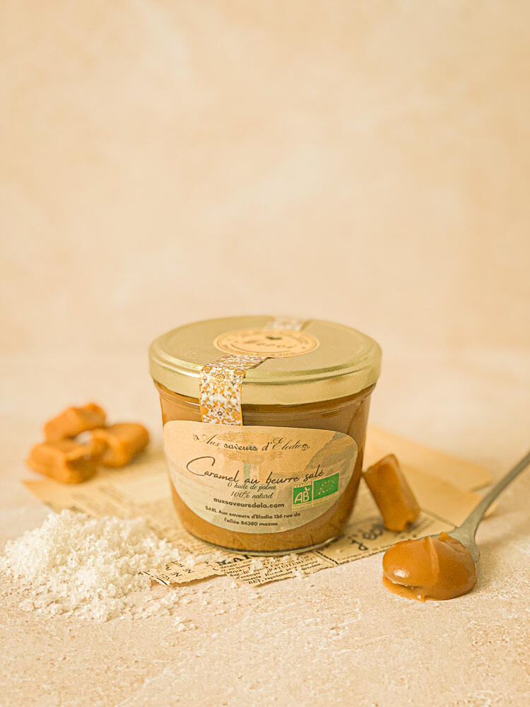 photo de pot de caramel beurre salé photo de pot de caramel beurre salé